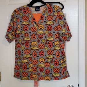 Koi /Tafford scrub set